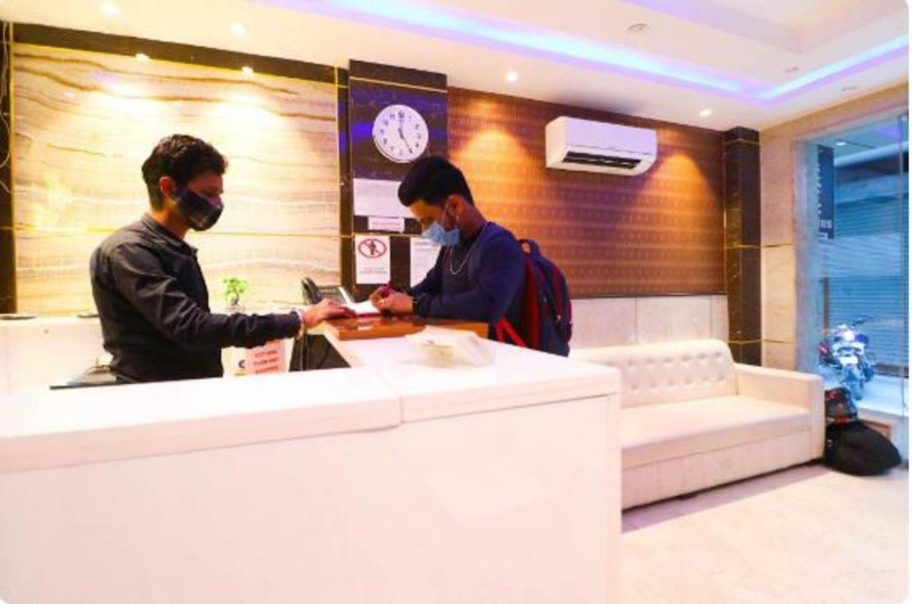 Hotel Royal Sky Luxury Near Delhi Airport Yeni Delhi Dış mekan fotoğraf